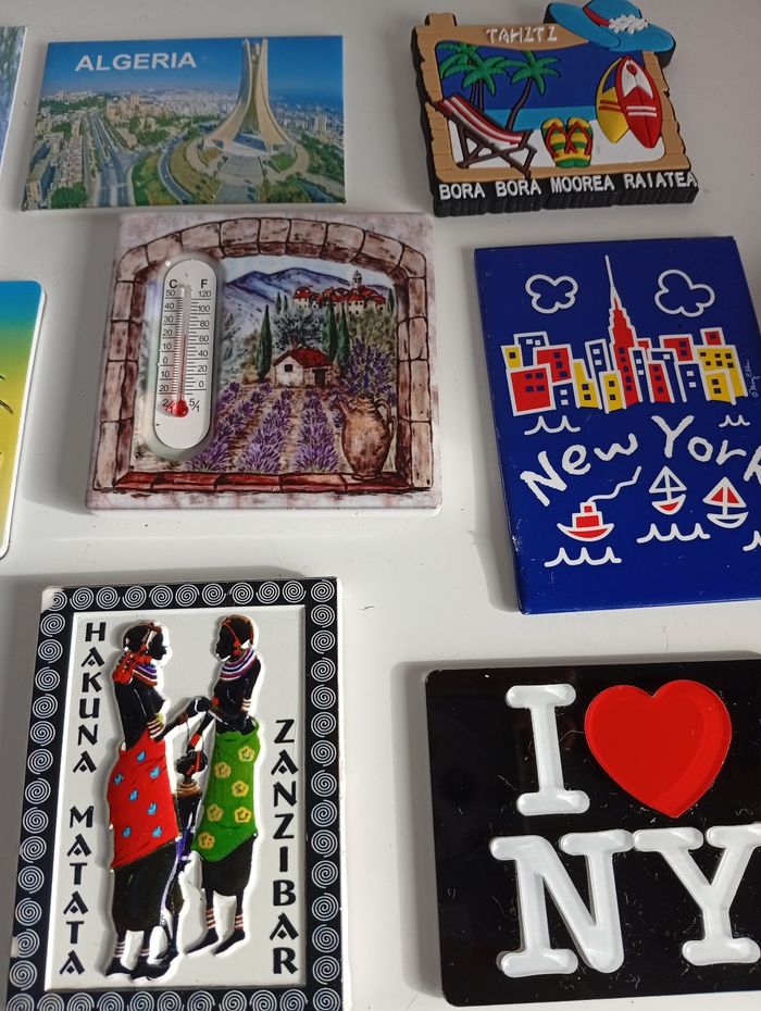 Lot 10 magnets