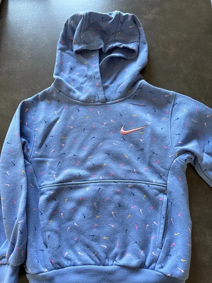 Sweat Nike capuche - photo numéro 2