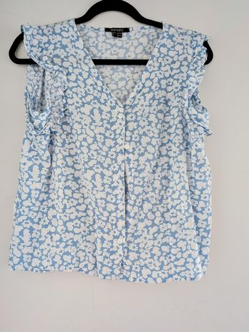 Haut Femme 38 bleu et blanc à fleurs