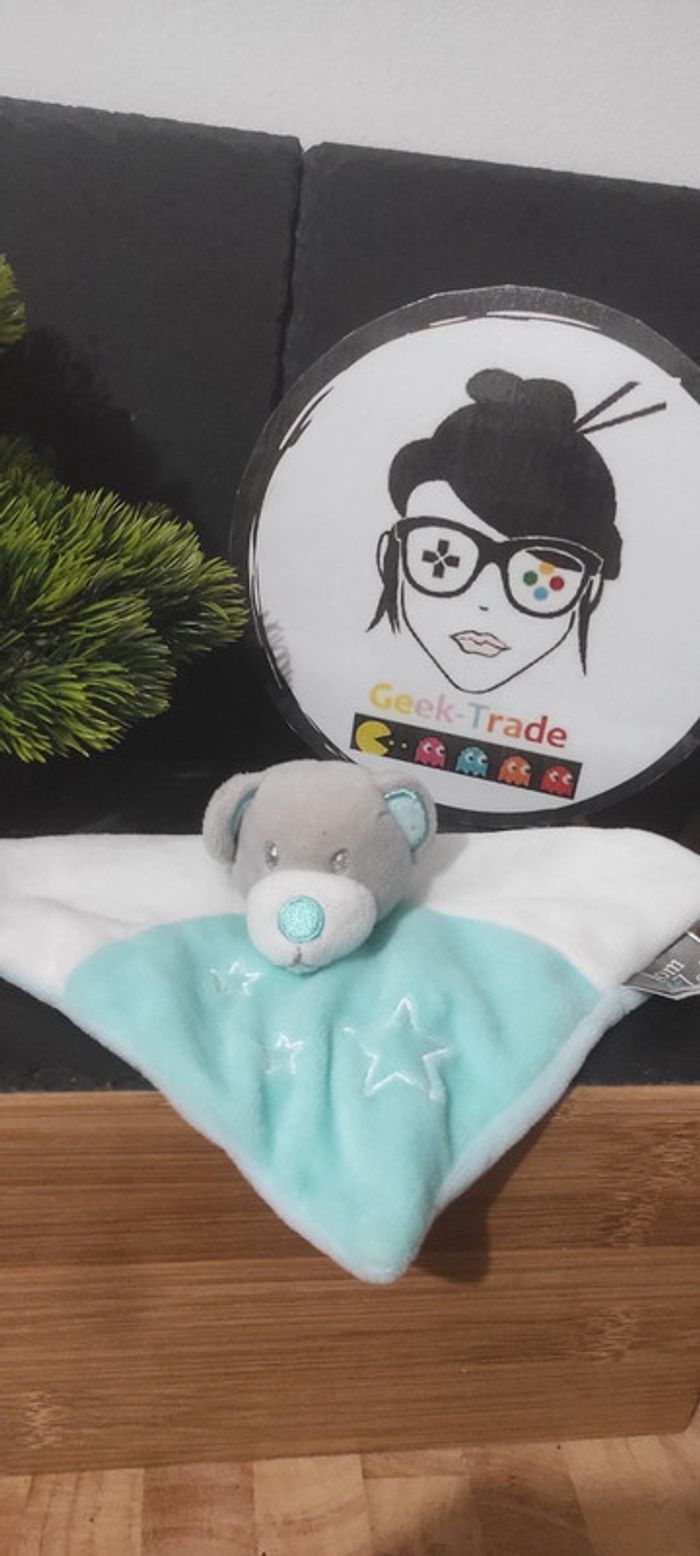 doudou ours tom & Zoé gris bleu vert blanc étoiles carré plat Turquoise Petit