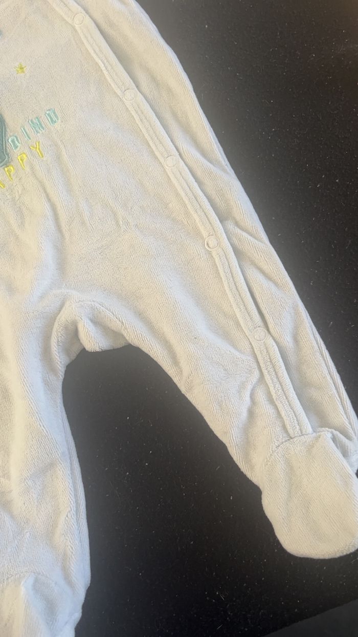 Pyjama 3 mois - photo numéro 2