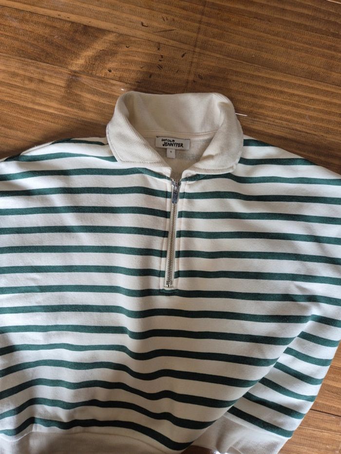 Pull à rayures - photo numéro 10