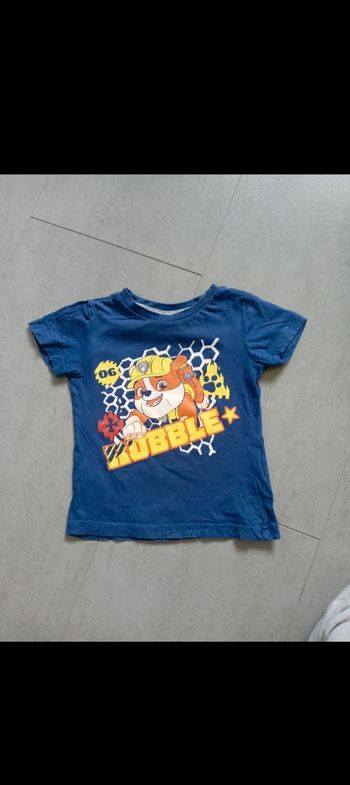 Tee shirt