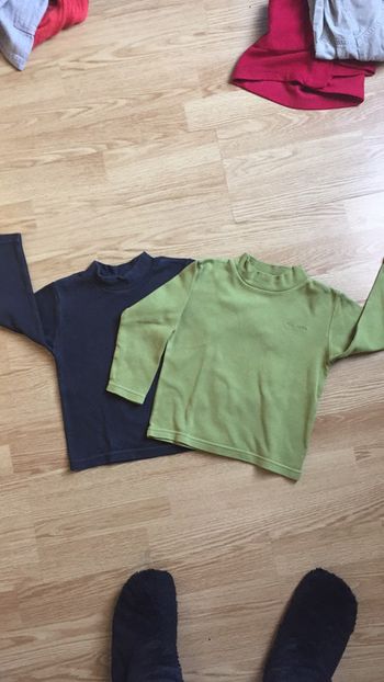 Lot 2 sous pulls 3 ans