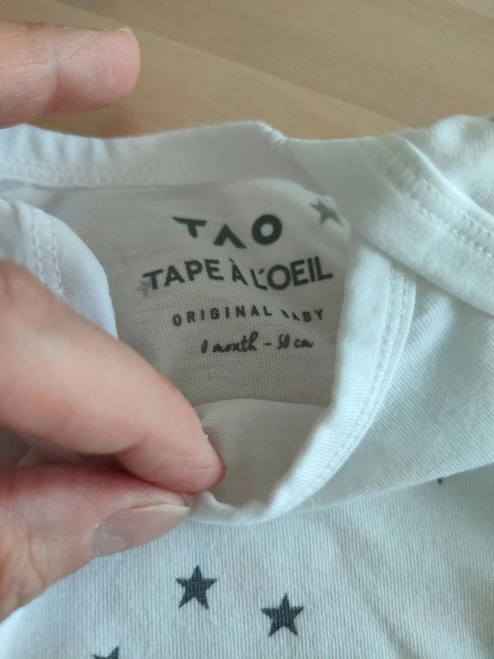 Lot de 3 bodies MC TAO neuf - photo numéro 2