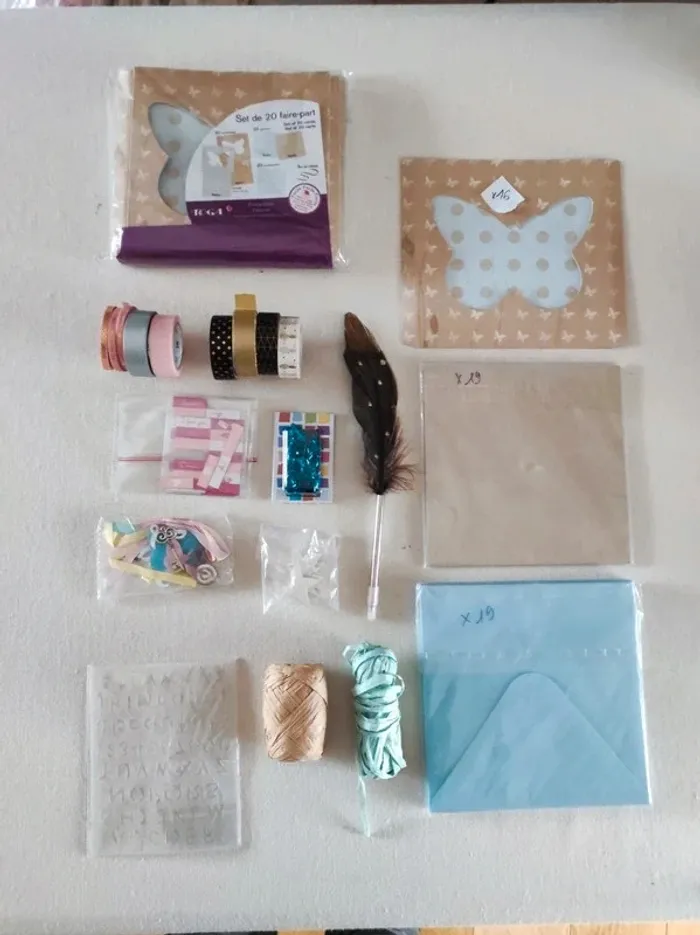Lot 20 éléments de fournitures créatives - très bon état - photo numéro 2