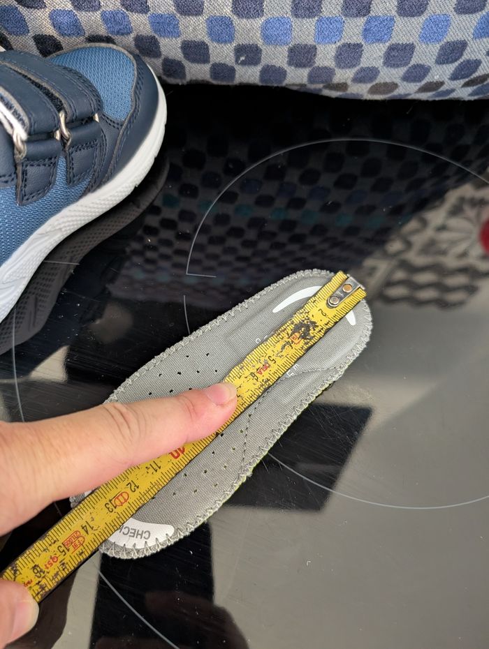 Baskets garçon ultralegeres. Taille 22. Neuf. Geox - photo numéro 8