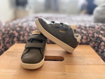 Baskets Reebok enfant – taille 25,5