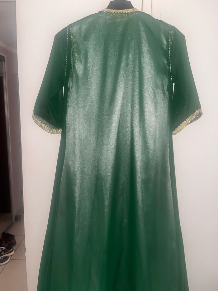 Robe orientale verte et dorée taille 8-10 ans - photo numéro 3
