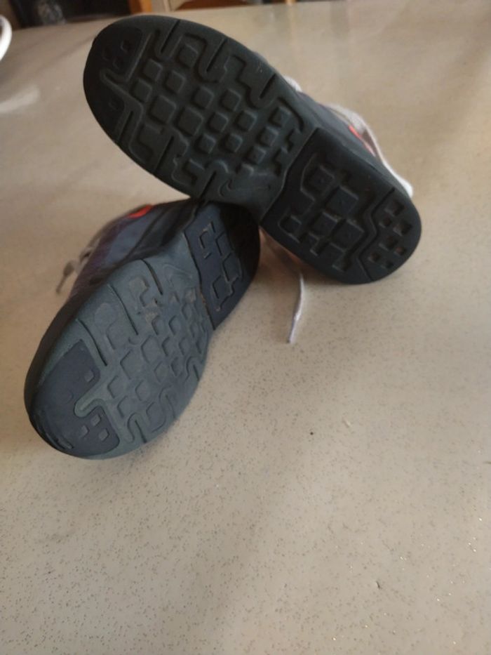 Basket Nike air 29,5 - photo numéro 7