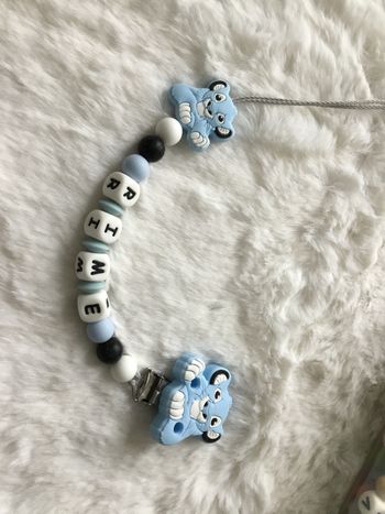 Attache tétine personnalisé