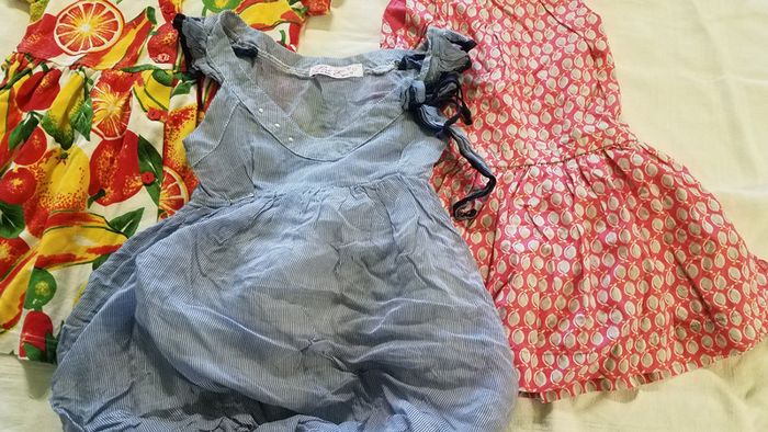 Lot de 3 robes 24 mois - photo numéro 3