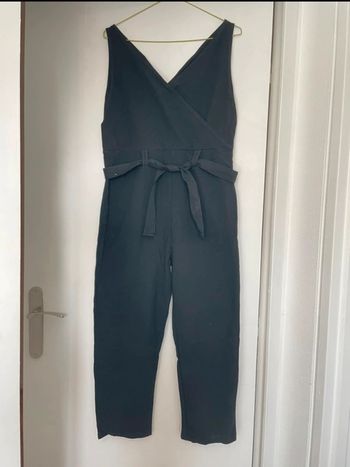 Combinaison cache-coeur/pantacourt noire taille S