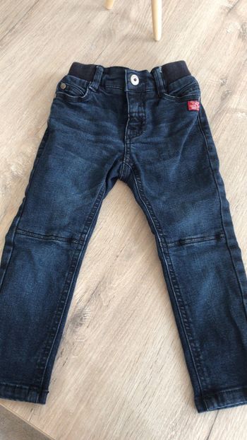 Jean tape à l’œil 2 ans