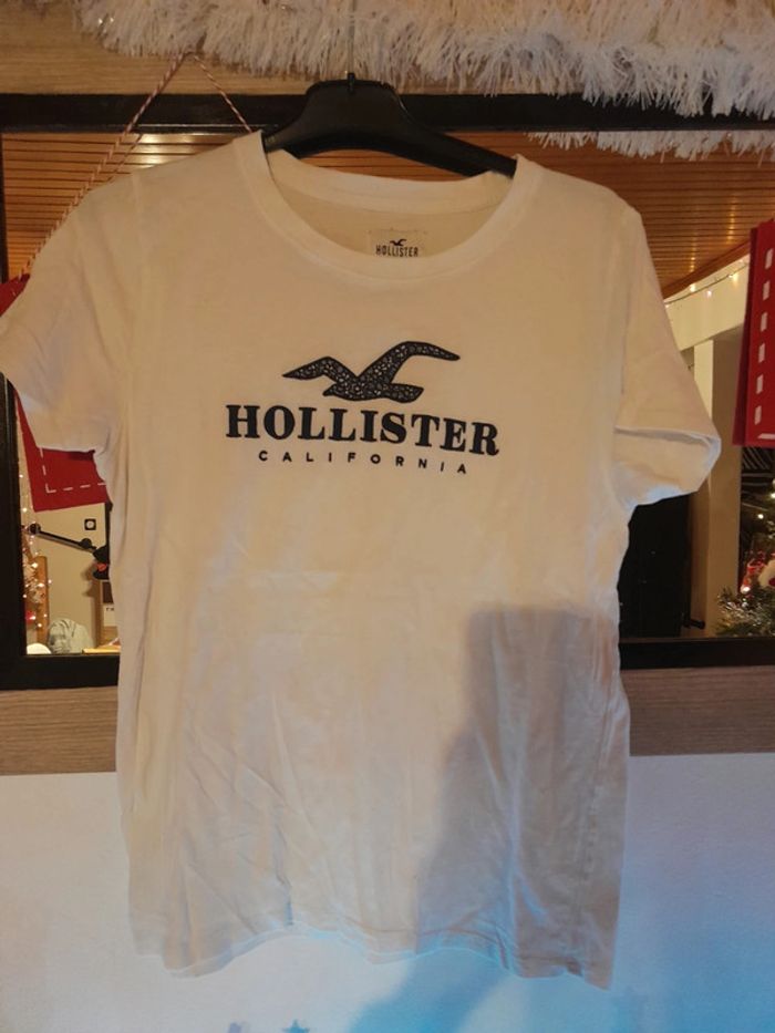 T-shirt hollister taille m