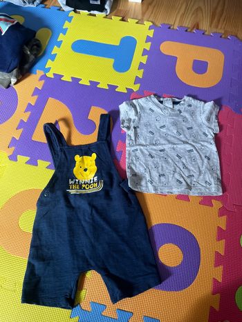 Ensemble salopette + t-shirt