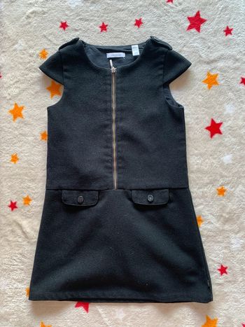 Robe Okaïdi noire 6 ans chic, pailletée doré, parfaite pour les fêtes
