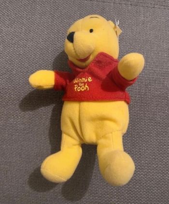 Peluche Winnie l’ourson 