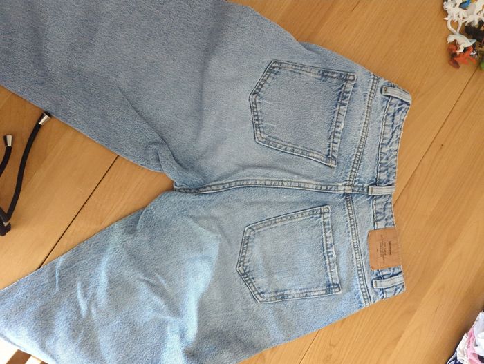 Jean stradivarius troué 36 - photo numéro 7