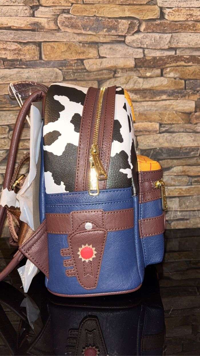 Sac à dos Loungefly Woody Toy Story Disney - photo numéro 3