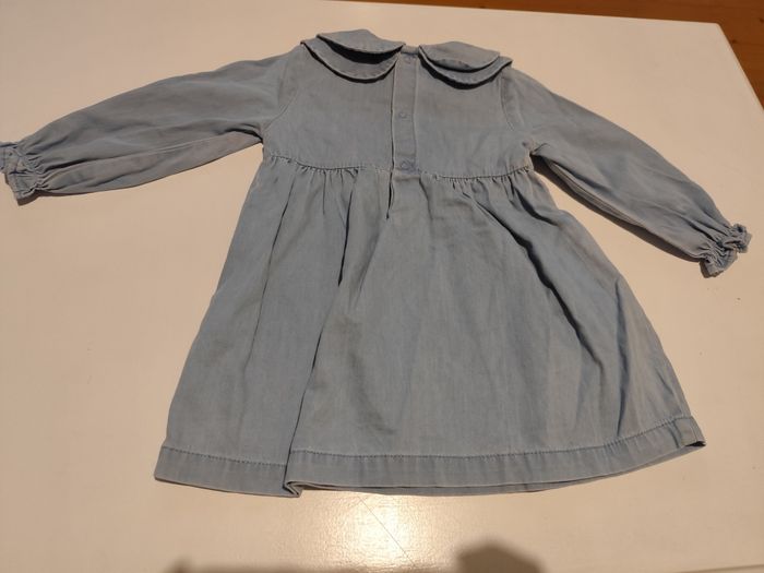 Robe jeans effet délavé bleu bébé fille Kiabi 12 mois - photo numéro 2