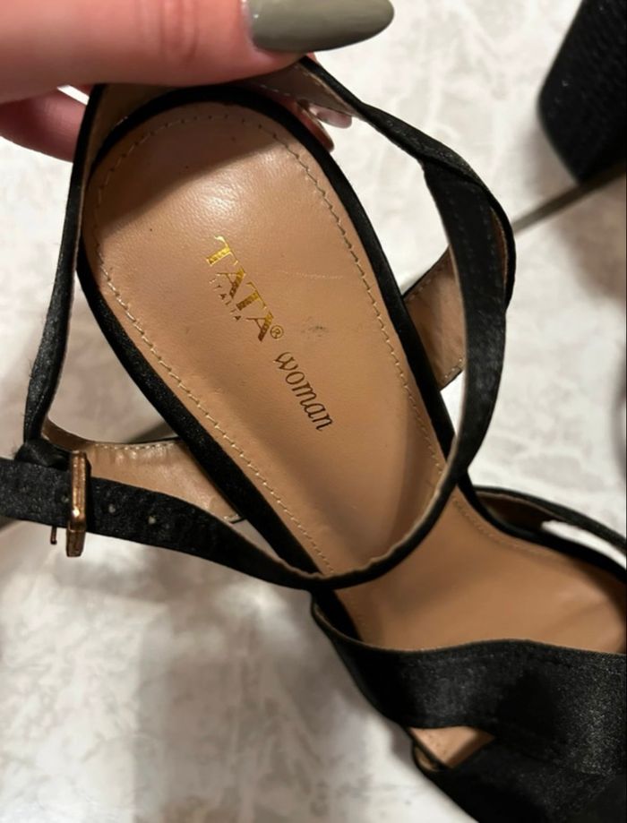 Chaussures à talons noires – Tata Italia – Pointure 40 - Très bon état - photo numéro 3