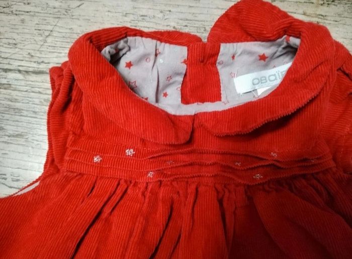 Jolie robe en velours côtelé fille 3 mois - photo numéro 2