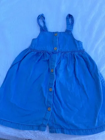 Robe à bretelle