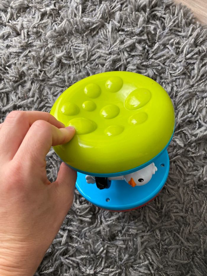 Jouet qui roule - photo numéro 4