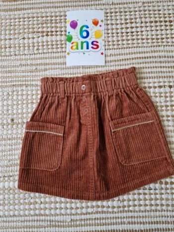 Jupe en velours 6 ans tape à l'œil