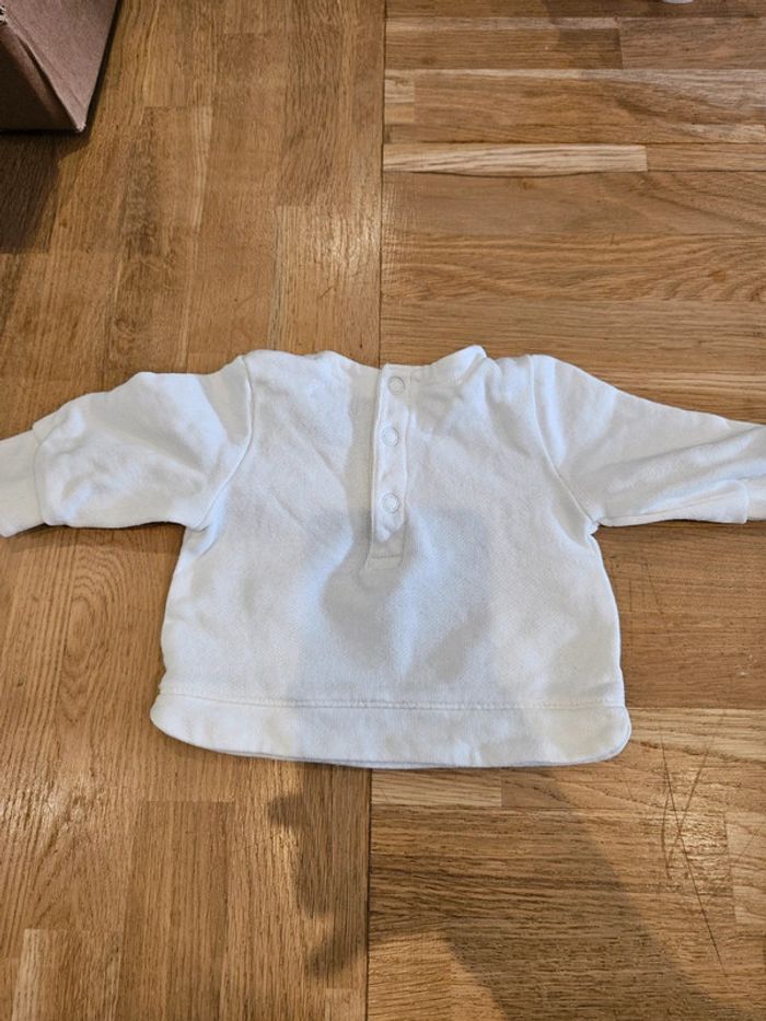 Pull 1 mois - photo numéro 4