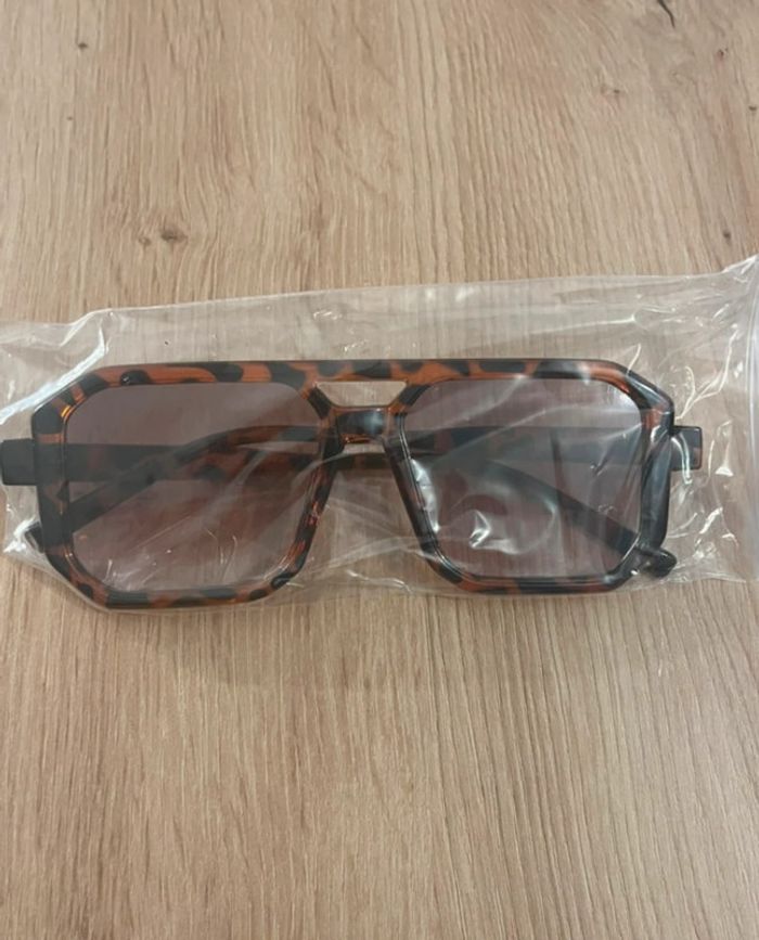 Lunettes de soleil marrons femmes vintages neuves - photo numéro 8