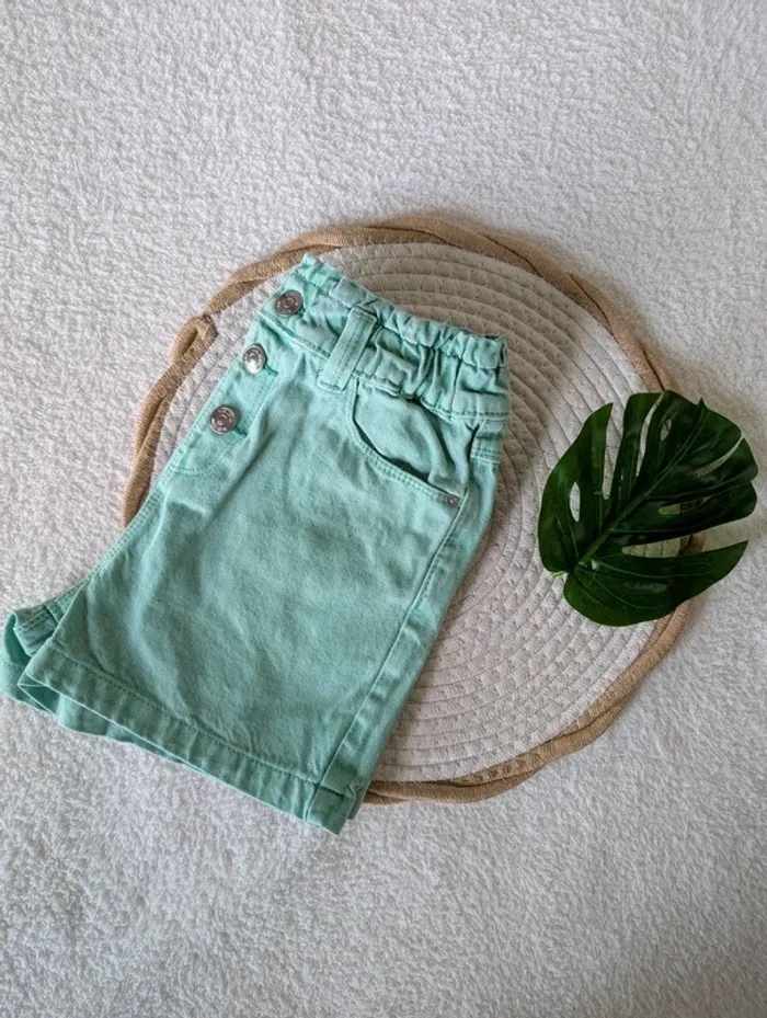 🍦 Short vert fille - 10 ans