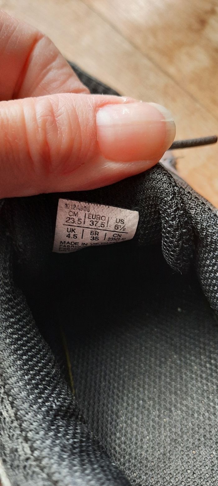 Asics femme pointure 37,5 - photo numéro 5