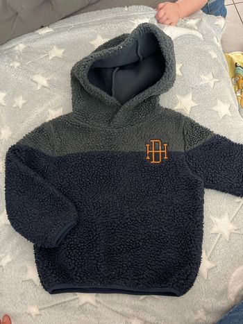 Sweat/Pull mouton à capuche