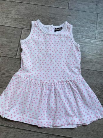 Robe blanche - coeur rose influx 12 mois