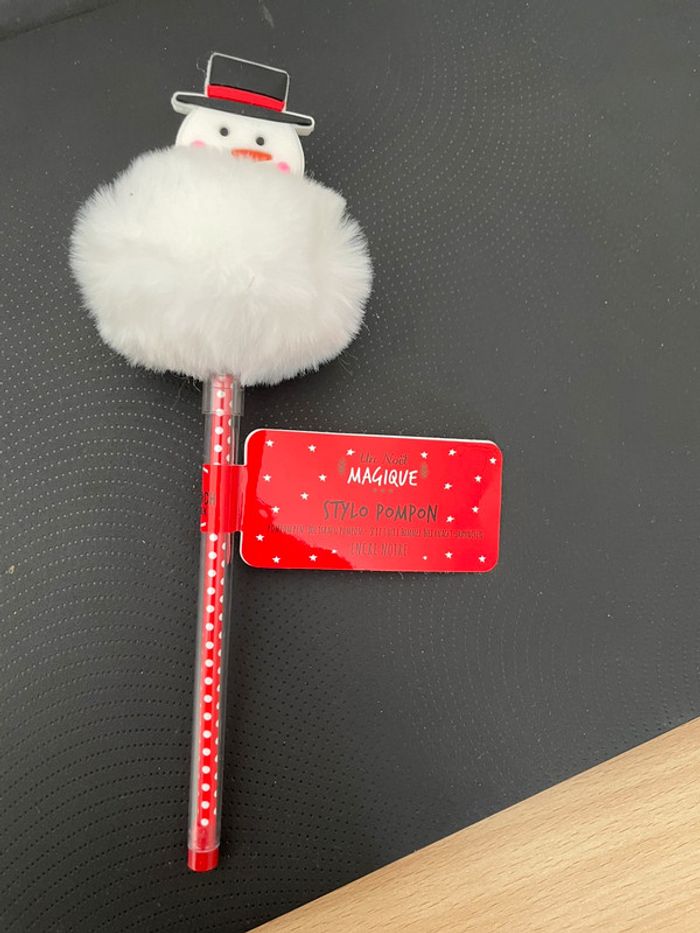 Stylo Pompon neuf