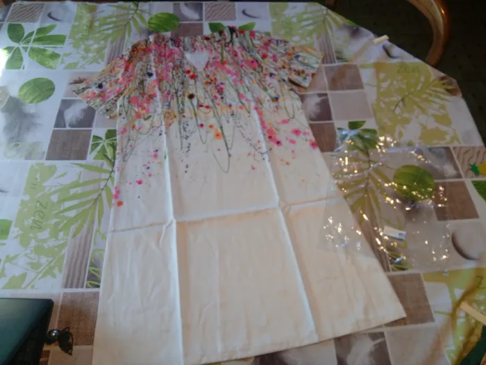 Robe d'été Shein (neuf, blanc), M / 38 / 10 - photo numéro 5