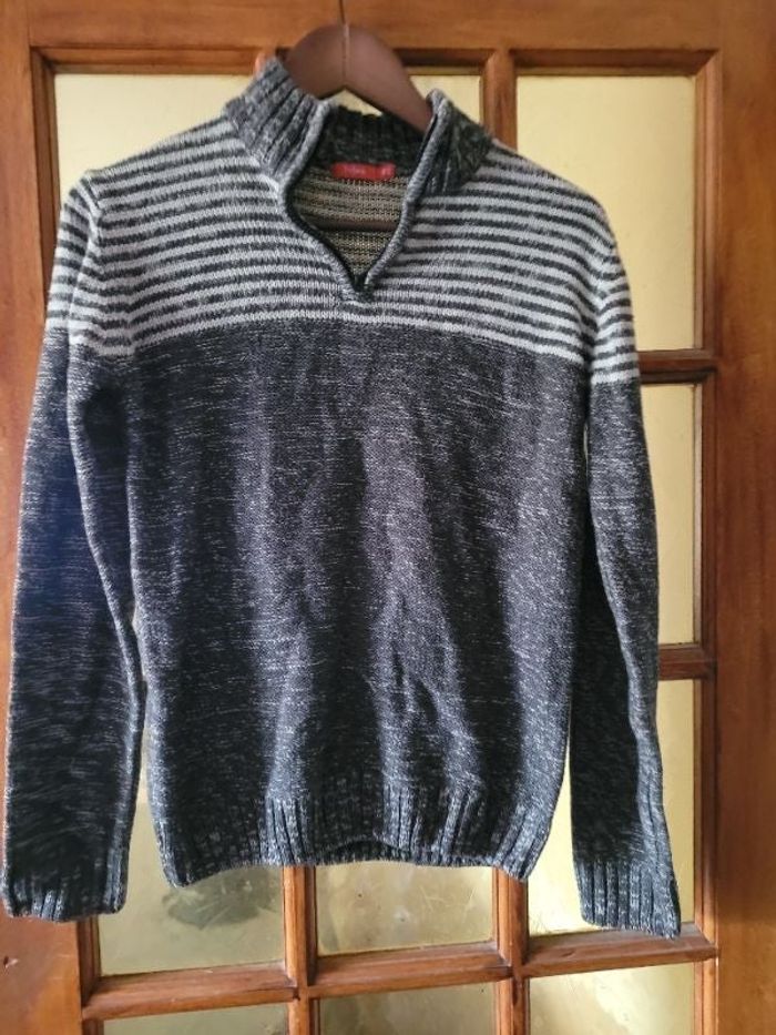 Pull Tissaia 14 ans