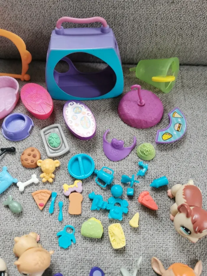 Lot de 68 figurines Hasbro Littlest pet shop Lps - photo numéro 6