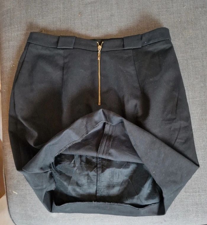 Petite jupe courte noir habillé Mango - photo numéro 3