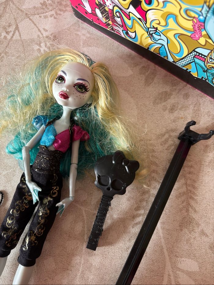 Poupée monster high lagoona blue - photo numéro 2