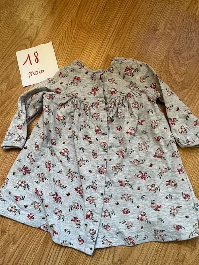 Robe Petit Bateau 18 mois TBE - photo numéro 4
