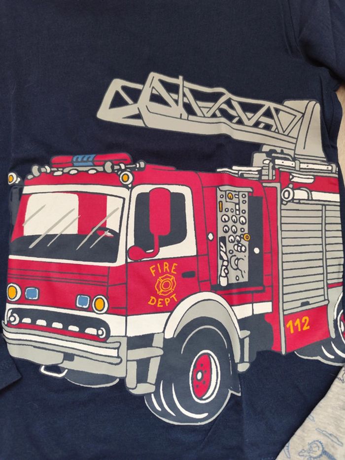 Lot de 3 Tshirt 8A - photo numéro 2