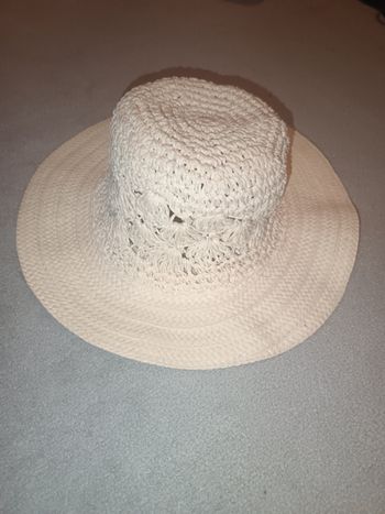 Chapeau beige