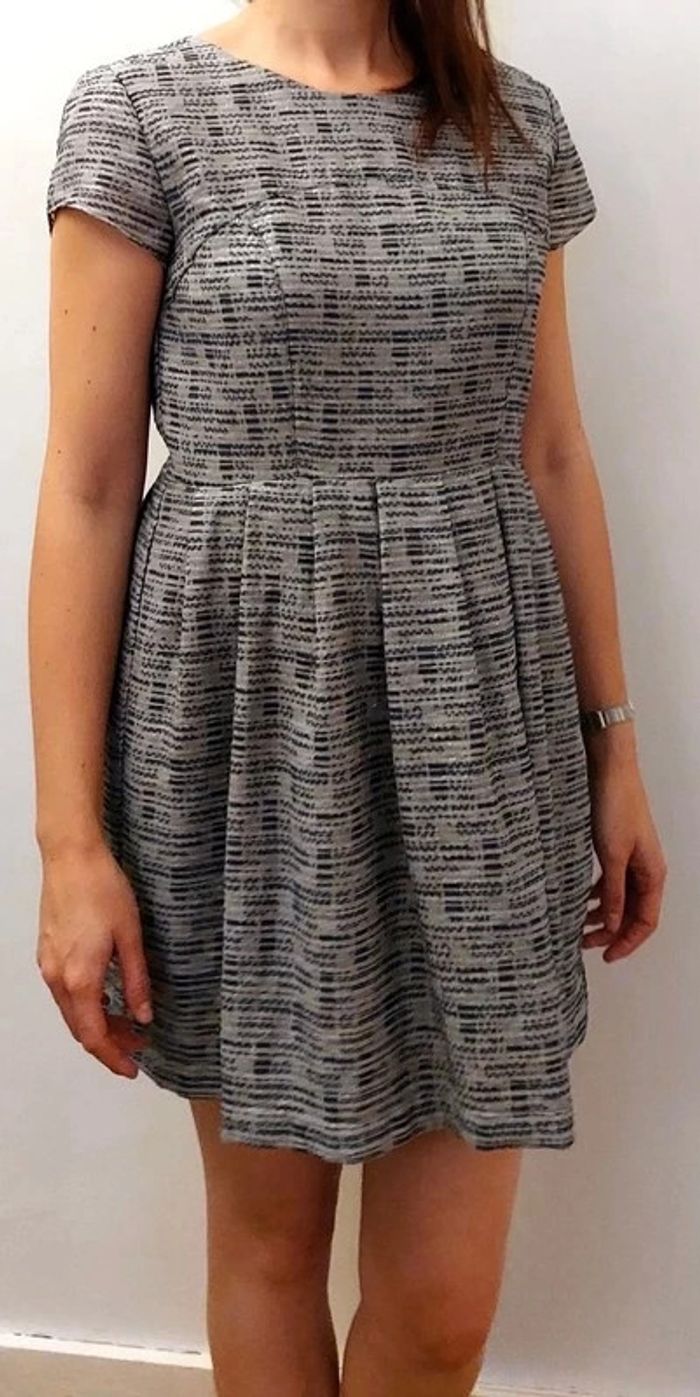 Robe courte - photo numéro 2