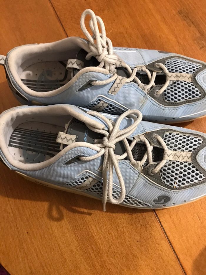 Basket homme bleu taille 40 marque Décathlon très bon état - photo numéro 6