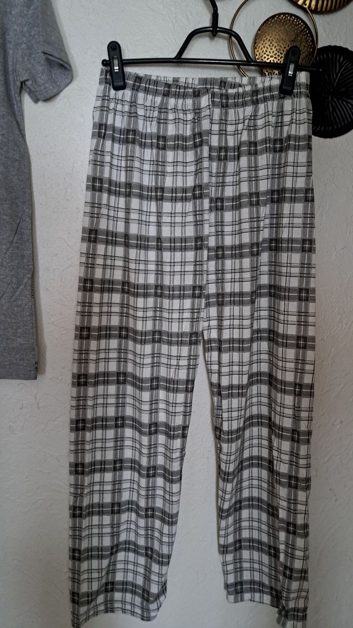 Pyjama - photo numéro 9