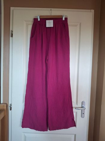 Pantalon gaz de coton prune violine neuf