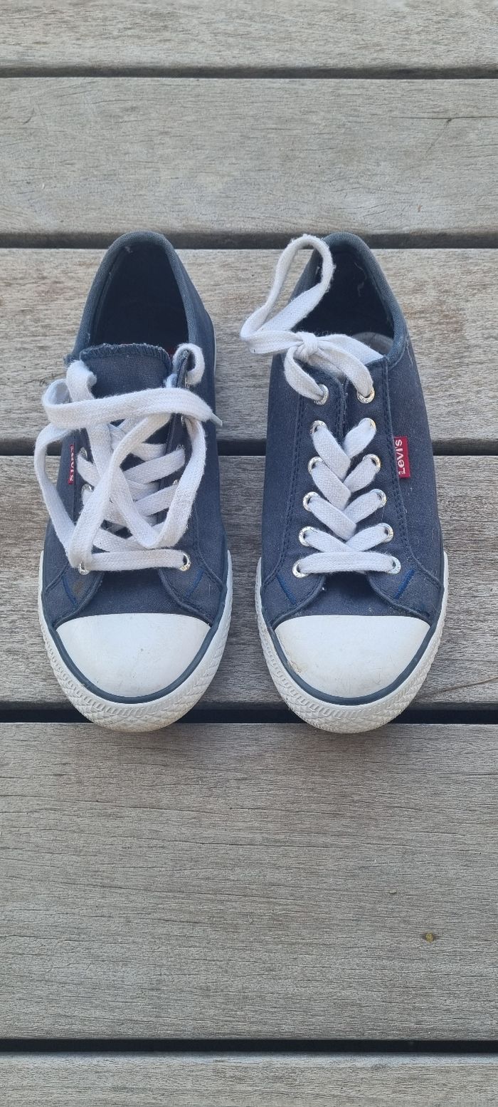 Baskets levis bleu  37